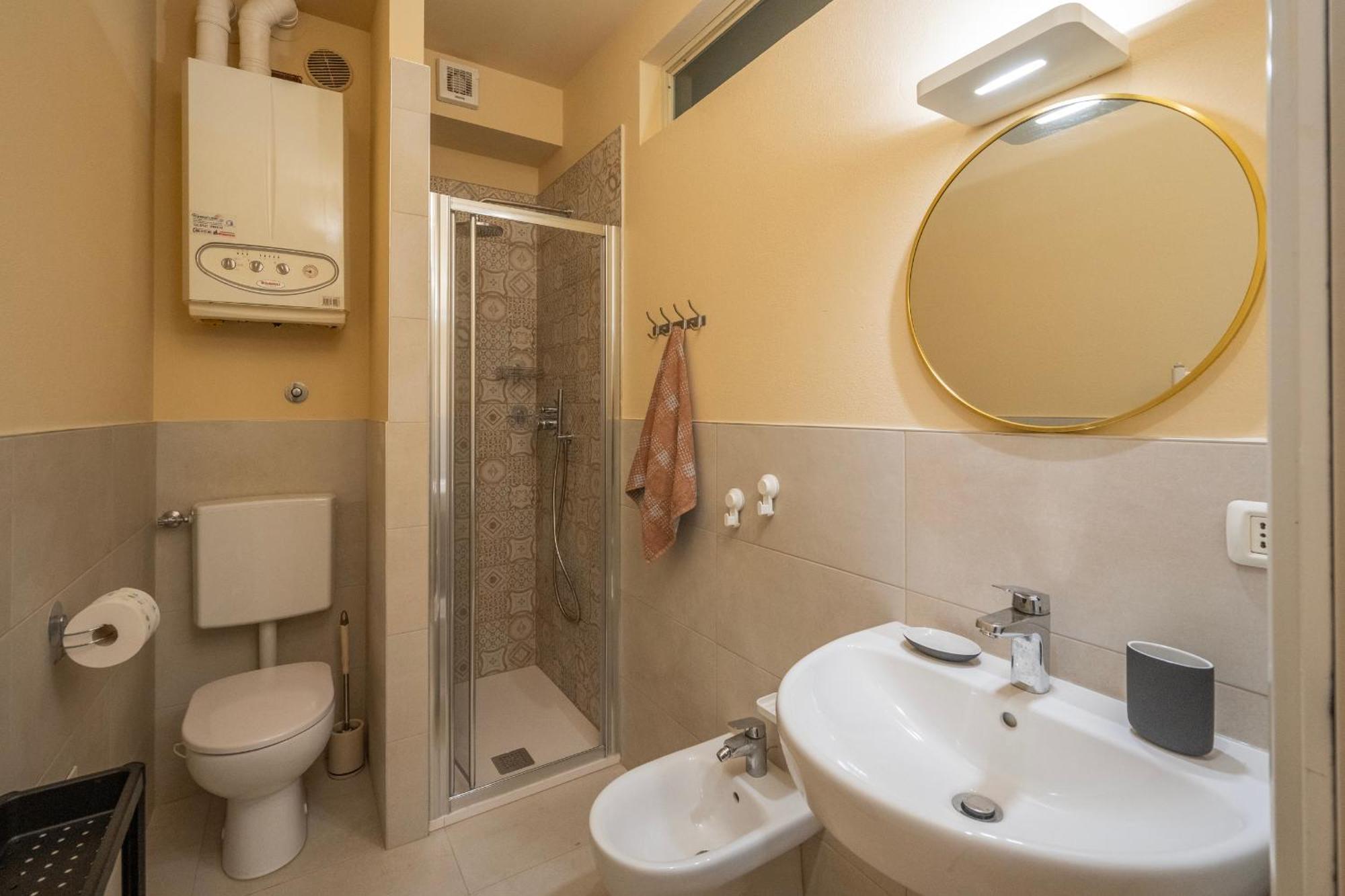 Corsocorsi30 Daire Parma Dış mekan fotoğraf